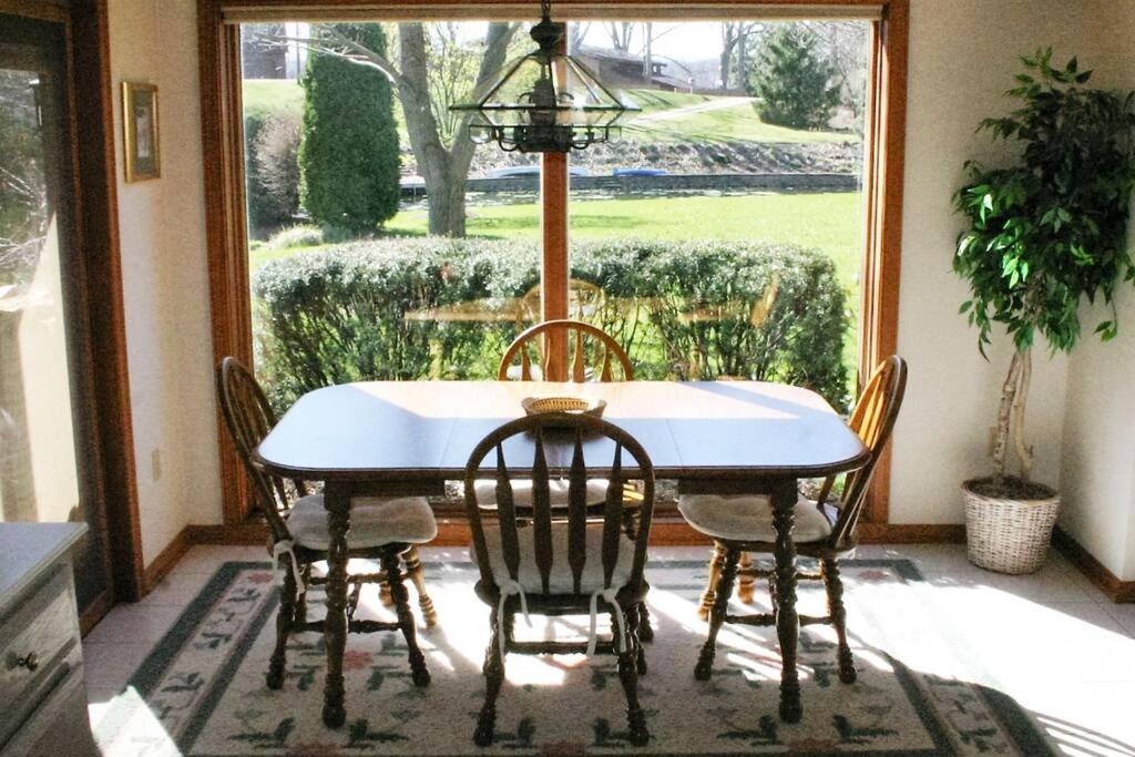 Private Guest Suite On The Portage Lakes Akron Esterno foto