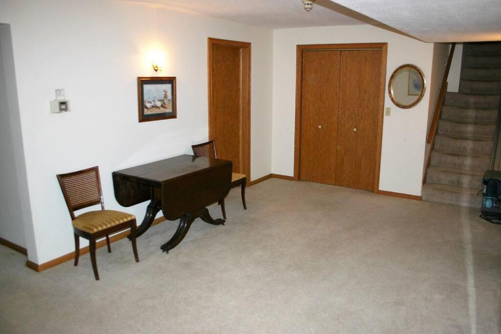 Private Guest Suite On The Portage Lakes Akron Esterno foto